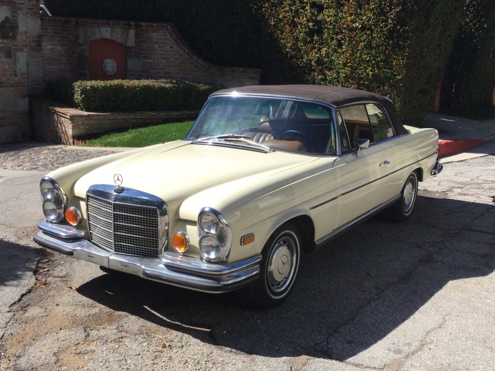 1971 Mercedes-Benz 280SE 3.5 Cabriolet For Sale | Vintage Driving Machines