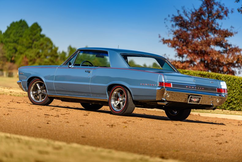 1965 Pontiac Tempest Custom For Sale | Vintage Driving Machines