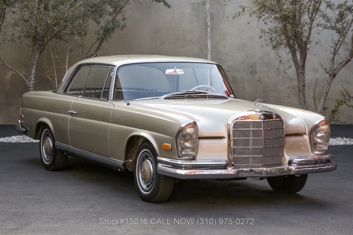 1966 Mercedes-Benz 220SE Sunroof For Sale | Vintage Driving Machines