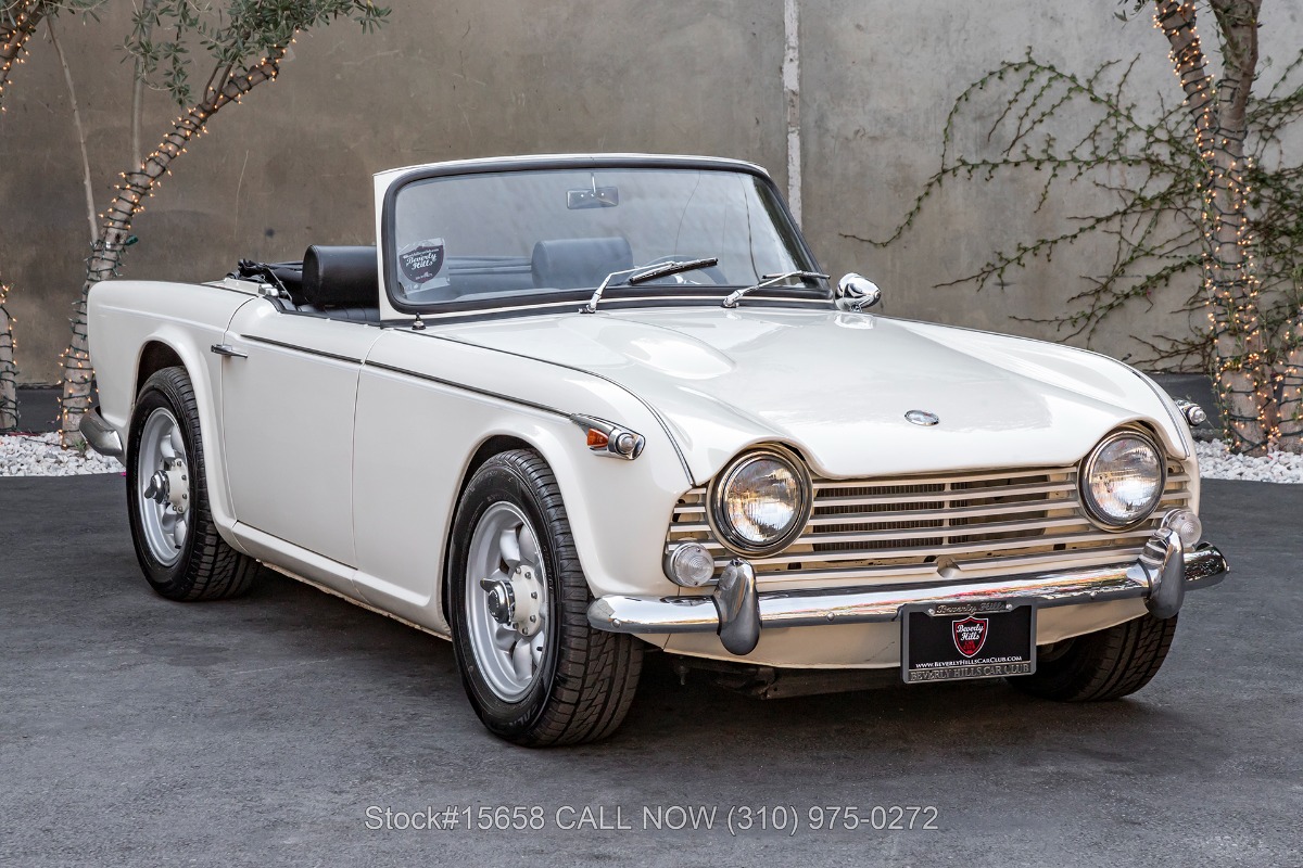 1966 Triumph TR4A IRS For Sale | Vintage Driving Machines