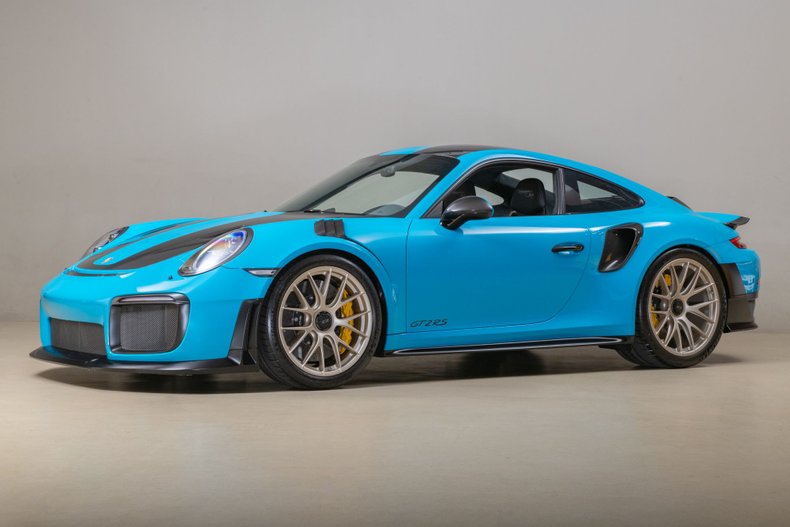 2018 Porsche 911 GT2RS Weissach For Sale | Vintage Driving Machines
