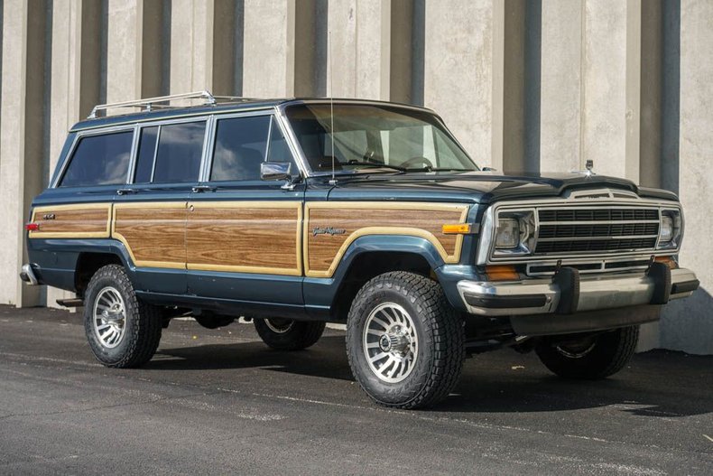 1988 Jeep Grand Wagoneer For Sale | Vintage Driving Machines