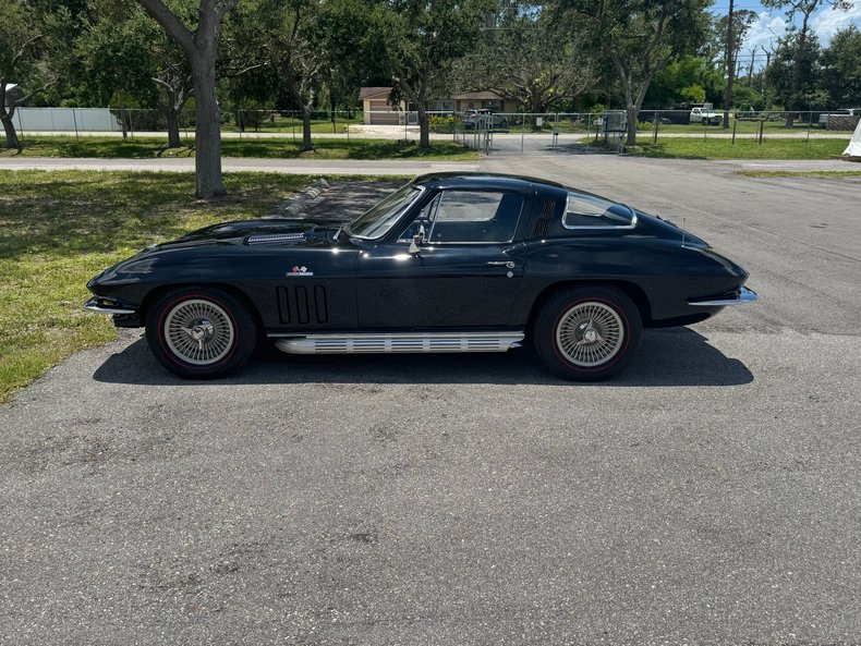 1965 Chevrolet Corvette For Sale | Vintage Driving Machines