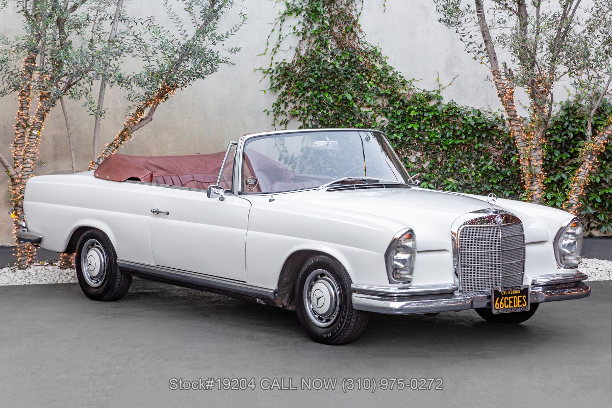 1966 Mercedes-Benz 220SEb For Sale | Vintage Driving Machines