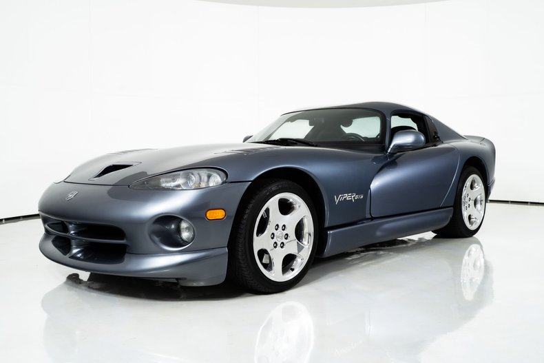 2000 Dodge Viper For Sale | Vintage Driving Machines
