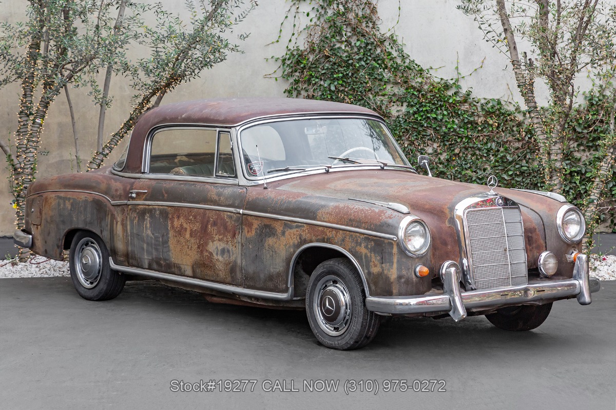 1960 Mercedes-Benz 220SE For Sale | Vintage Driving Machines