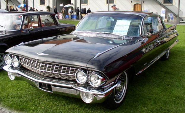 1961-1964 Cadillac Series 62 Bridging Generations