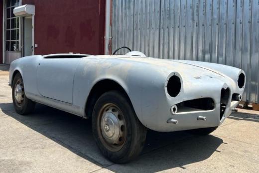 1958 Alfa Romeo Giulietta Spider For Sale | Vintage Driving Machines