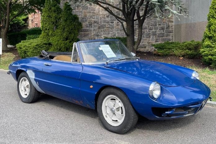 1969 Alfa Romeo Duetto For Sale | Vintage Driving Machines