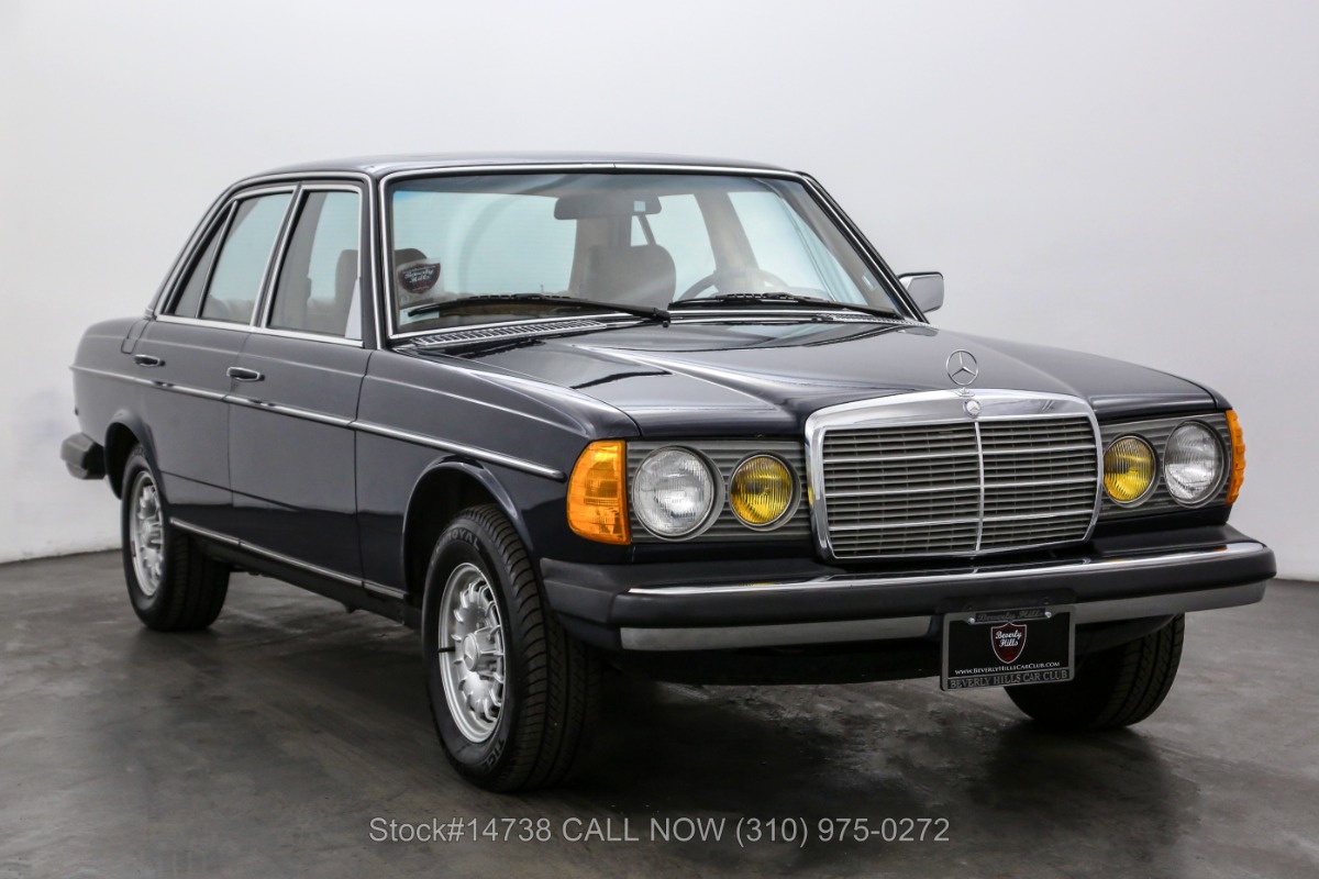 1982 Mercedes-Benz 300D Turbo Diesel For Sale | Vintage Driving Machines