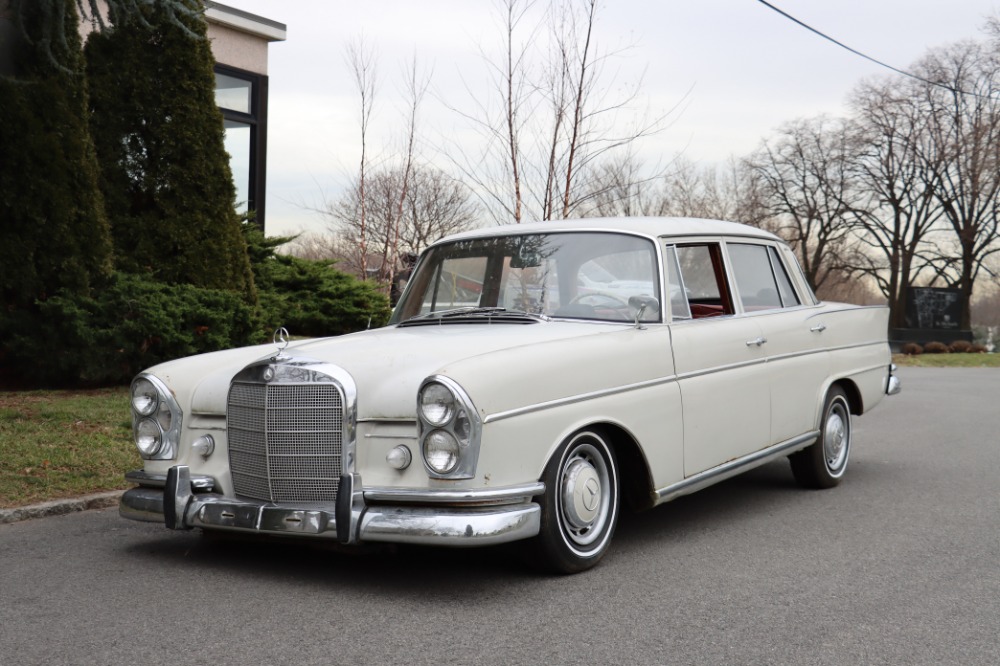 1962 Mercedes-Benz 300SE For Sale | Vintage Driving Machines