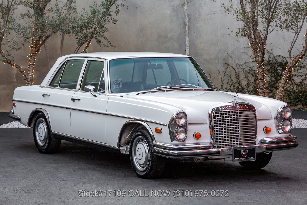 1968 Mercedes-Benz 250SE For Sale | Vintage Driving Machines