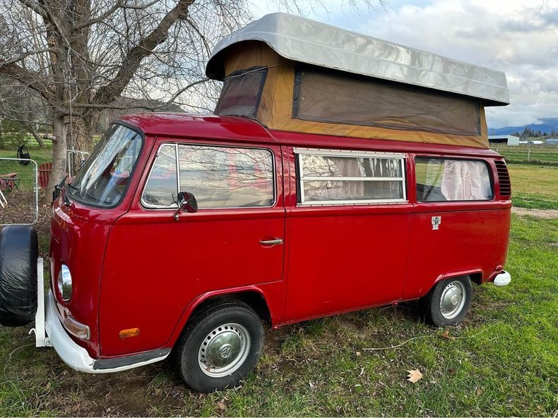 1972 Volkswagen Bus For Sale | Vintage Driving Machines