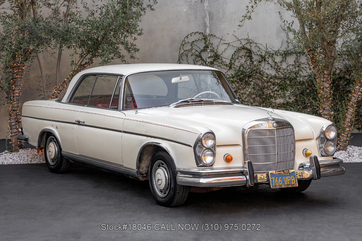 1964 Mercedes-Benz 300SE For Sale | Vintage Driving Machines