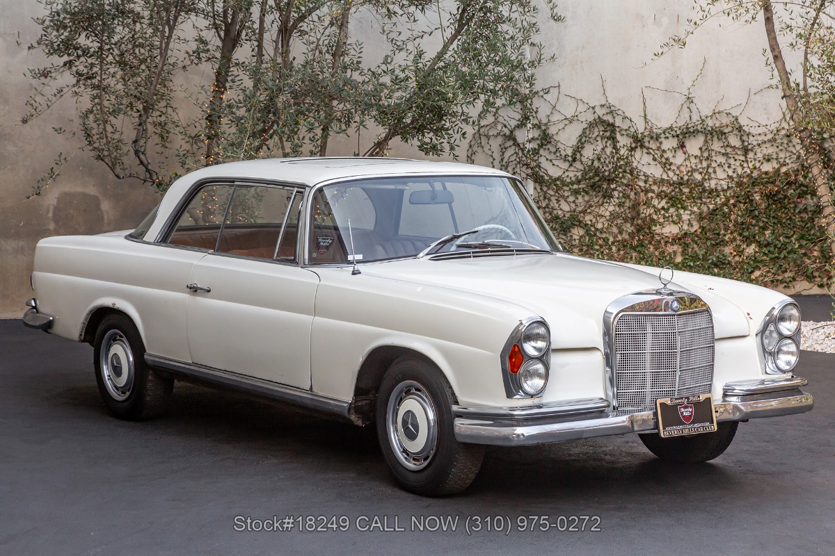 1967 Mercedes-Benz 250SE For Sale | Vintage Driving Machines