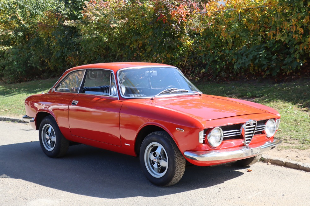 1967 Alfa Romeo Giulia Sprint For Sale | Vintage Driving Machines
